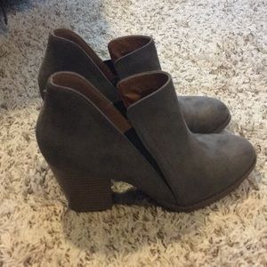 Perfect ankle booties!
